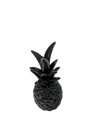 Porcelain Hand Crafted and Moulded Ceramic Shelving Accessory
